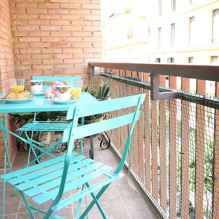 Del Parque Flats - Zamarrilla